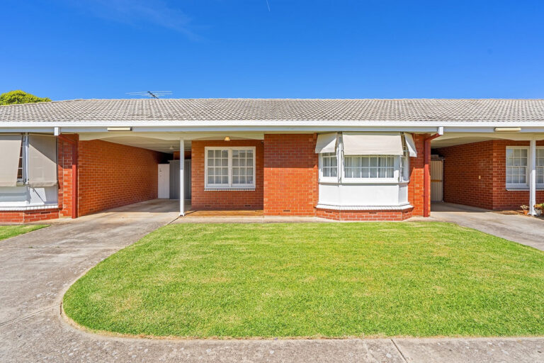 2/49 Francis Street, CLARENCE PARK  SA  5034